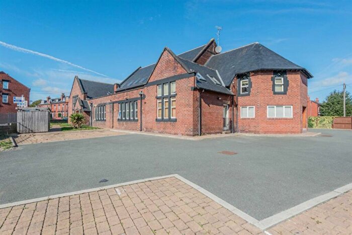 2 Bedroom Apartment To Rent In St Hughes Lodge, Armley Lodge Road, Leeds, LS12