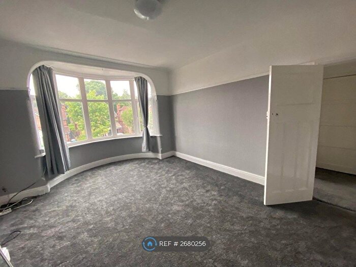 2 Bedroom Flat To Rent In Atkinson Road, Sale, M33