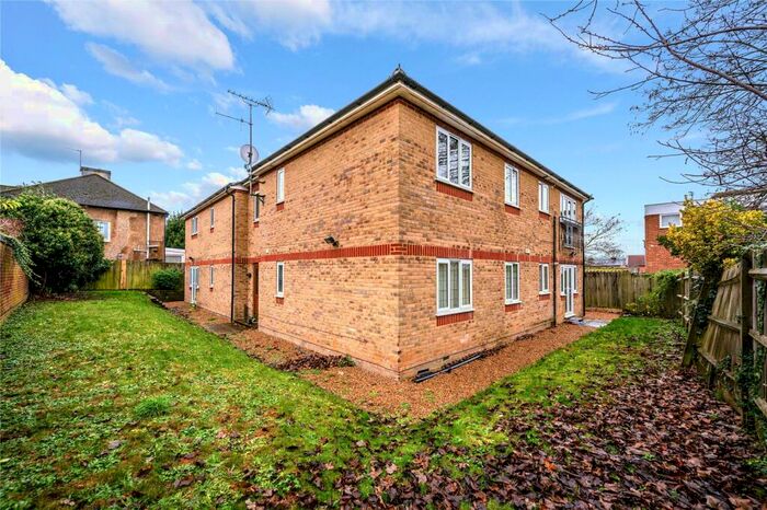 2 Bedroom Apartment To Rent In Church Road, Epsom, Surrey, KT17