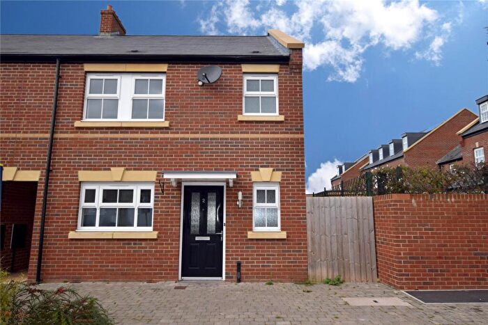 3 Bedroom Semi-Detached House To Rent In Exeter, Devon, EX2