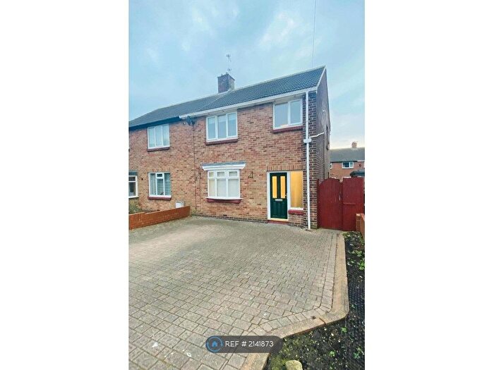 3 Bedroom Semi-Detached House To Rent In Farrow Drive, Whitburn, SR6