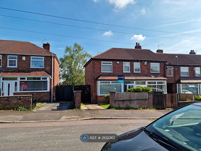 2 Bedroom Semi-Detached House To Rent In Wavertree Road, Manchester, M9
