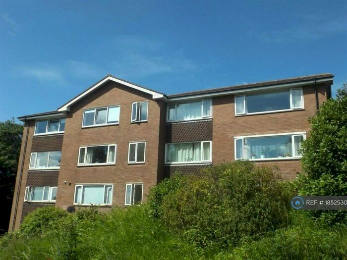 2 Bedroom Flat To Rent In The Marles, Exmouth, EX8