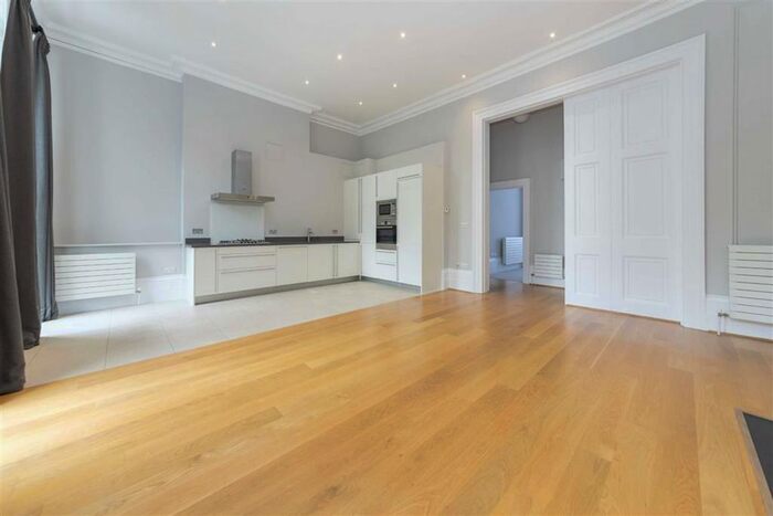 1 Bedroom Flat To Rent In Gloucester Place, London, W1U