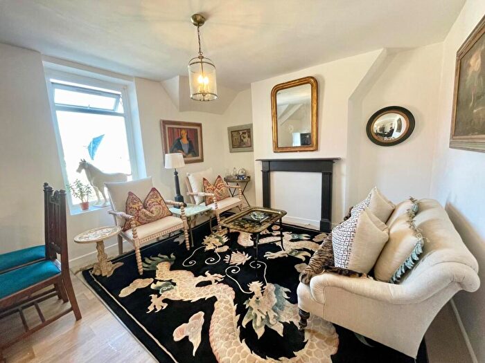 1 Bedroom Apartment To Rent In Piercefield Place, Roath, Cardiff, CF24