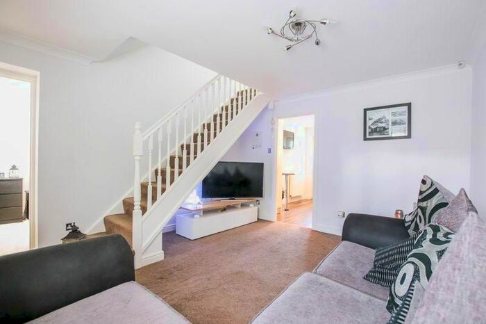 3 Bedroom Semi-Detached House To Rent In Stratford Close, Killingworth, Newcastle Upon Tyne, NE12