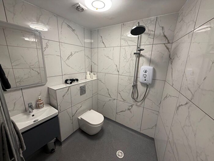 1 Bedroom Flat To Rent In Worksop Road, Sheffield, S9