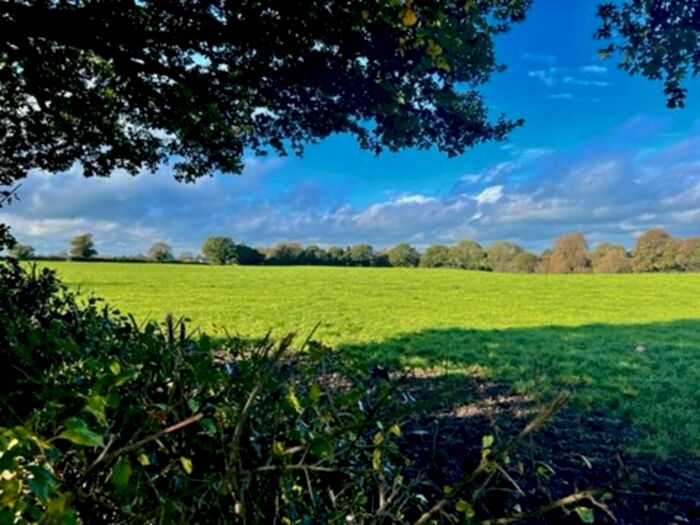 4 Bedroom Bungalow For Sale In Ravens Bank, Audlem, Crewe, CW3