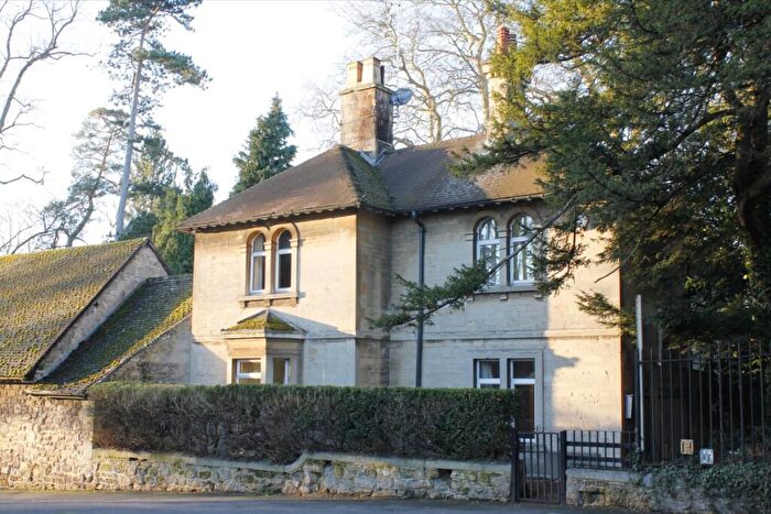 4 Bedroom Semi-Detached House For Sale In Headington Road, Headington, OX3