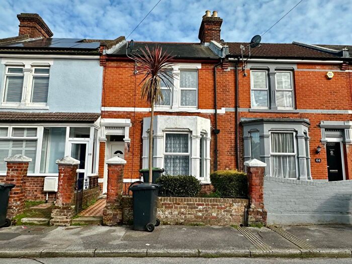 2 Bedroom Property To Rent In Parham Road, Gosport, PO12