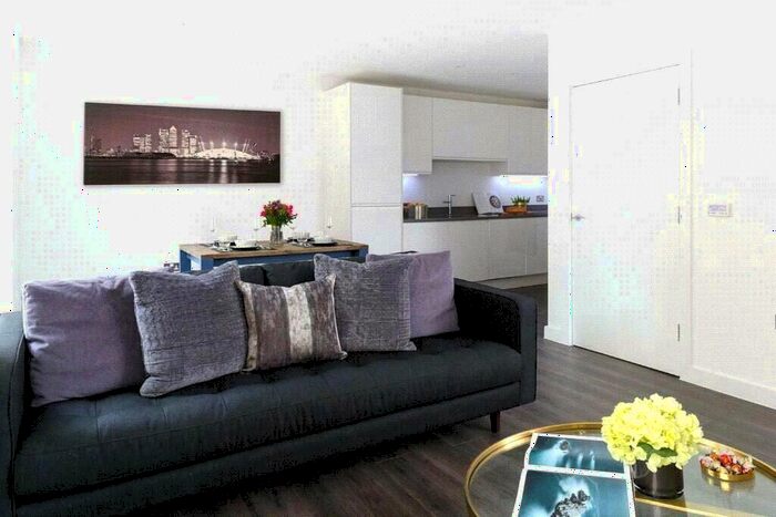 2 Bedroom Apartment To Rent In Batavia Road, London, SE14