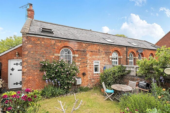2 Bedroom Semi Detached House For Sale In The Pound, Bromham, SN15