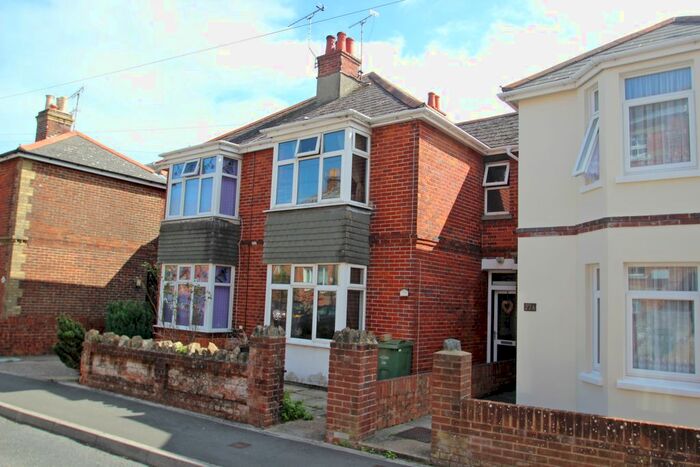 3 Bedroom Semi-Detached House To Rent In Daniel Street, Ryde, PO33