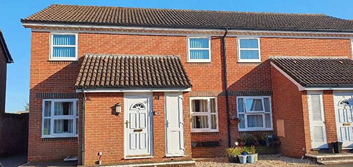 2 Bedroom Apartment To Rent In Floriston Gardens, New Milton, BH25