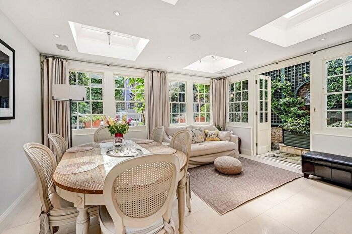 4 Bedroom Terraced House To Rent In Ranelagh Grove, Belgravia, SW1W