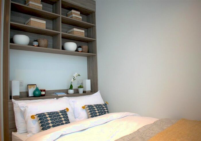 Studio To Rent In Aviator House, Station Road, Addlestone, KT15