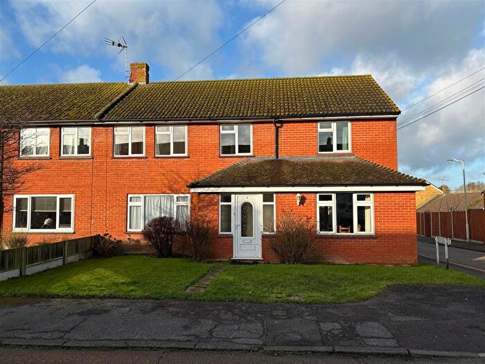 1 Bedroom Flat To Rent In Cumberland Avenue, Canterbury, CT1