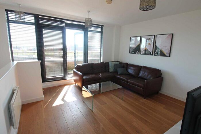 2 Bedroom Apartment To Rent In Tradewind Square, Liverpool, L1