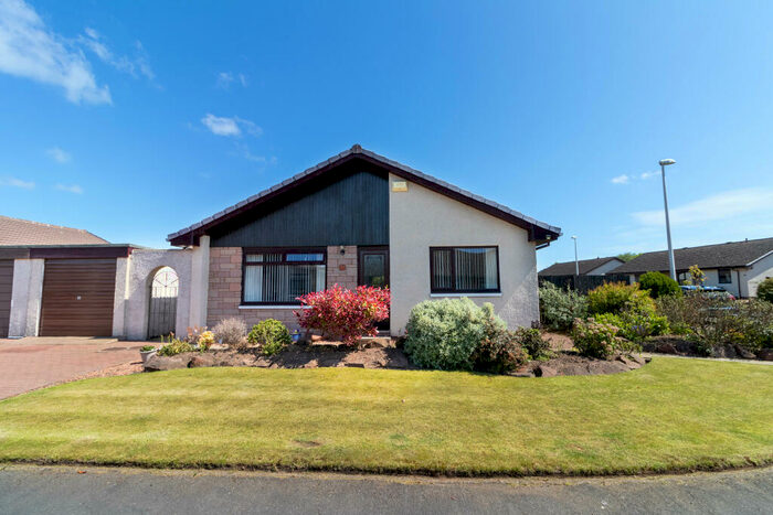 3 Bedroom Detached Bungalow For Sale In Spencer Crescent, Carnoustie, DD7