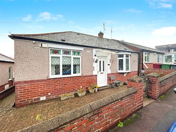 2 Bedroom Bungalow For Sale In Alexandra Road, Dronfield, Derbyshire, S18