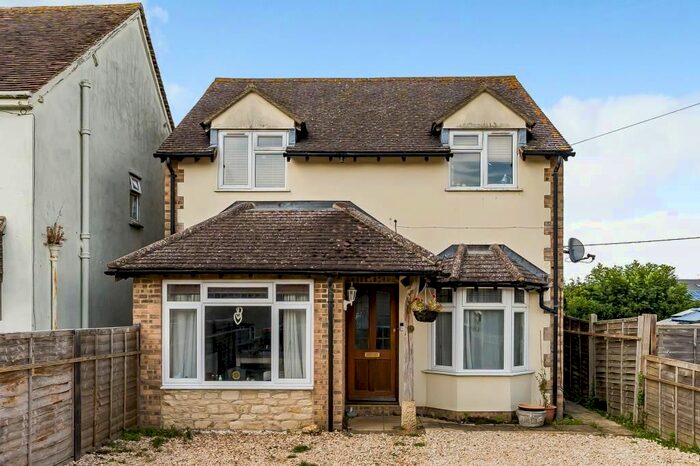 4 Bedroom Detached House For Sale In Eynsham, Witney, OX29