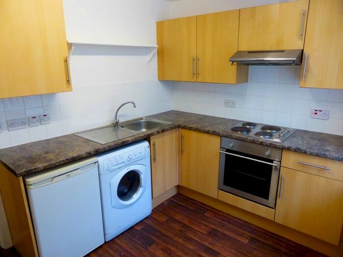 1 Bedroom Flat To Rent In Mid Road, Dundee DD3