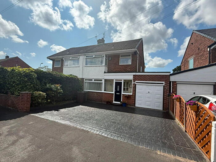 3 Bedroom Semi-Detached House For Sale In Coniston Road, Maghull, L31