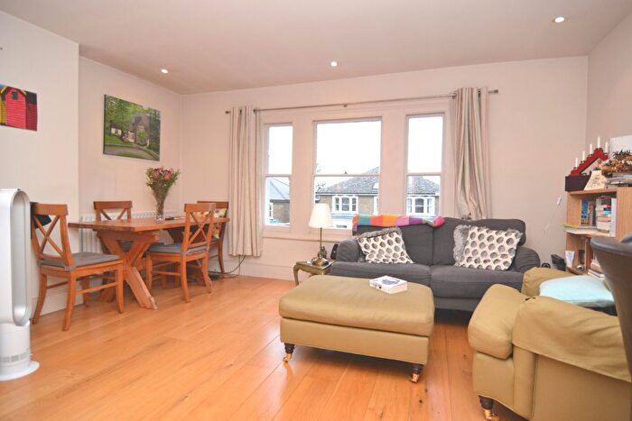 1 Bedroom Flat To Rent In Church Road, Richmond, TW10