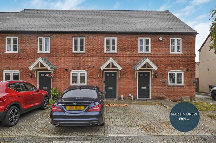 2 Bedroom Terraced House For Sale In Catterick Road, Bicester, OX26