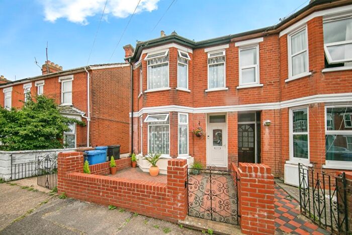 3 Bedroom Semi Detached House For Sale In All Saints Road, Ipswich, IP1