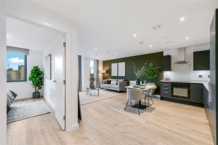 1 Bedroom Flat To Rent In Gaythorn Street, Salford, M5