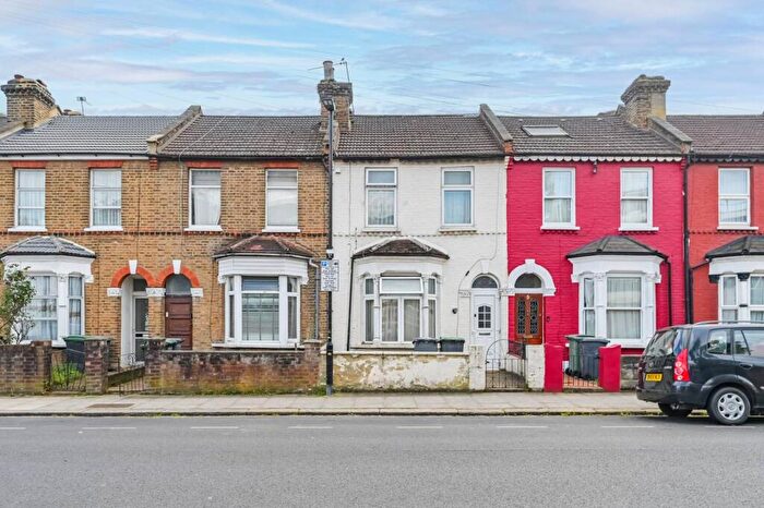 3 Bedroom Terraced House For Sale In Bromley Road, Tottenham, London, N17