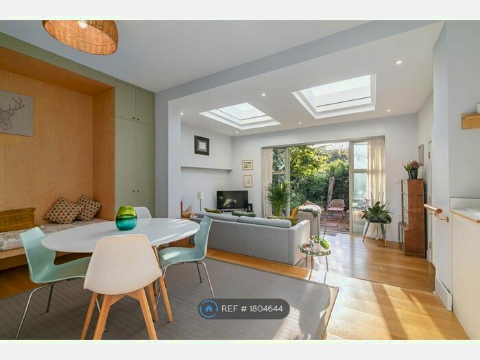 2 Bedroom Semi-Detached House To Rent In Spezia Road, London, NW10