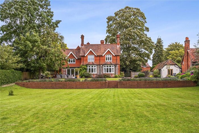 5 Bedroom Detached House For Sale In Sonning Eye, Reading, Oxfordshire, RG4