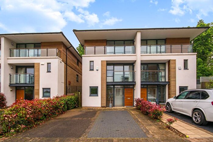 4 Bedroom Property To Rent In Whitelands Crescent, West Hill, London, SW18