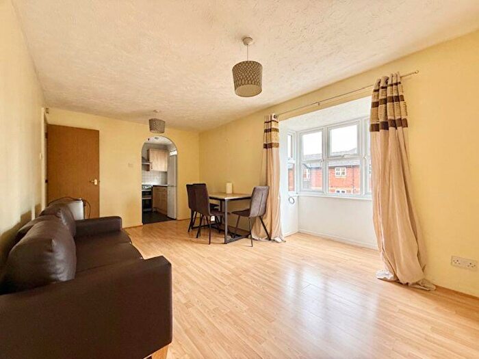 1 Bedroom Flat To Rent In Stubbs Drive, SE16