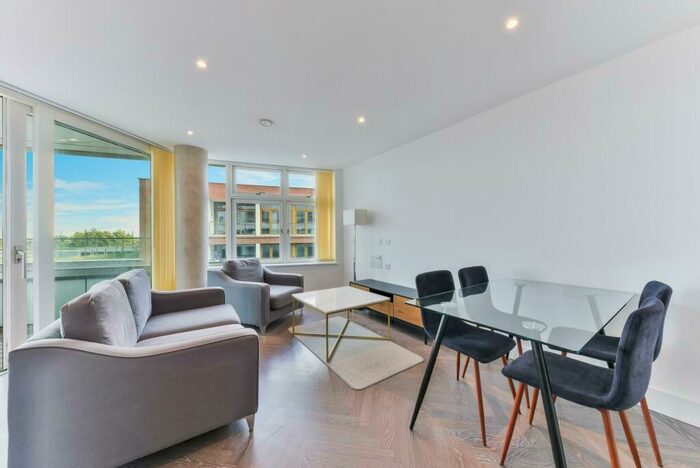 2 Bedroom Apartment To Rent In Jewel House, London Sqaare, Caledonian Road, N7