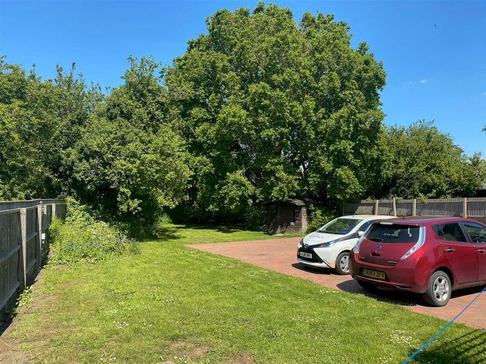 1 Bedroom Flat To Rent In Flat, High Street, Over, Cambridge, CB24