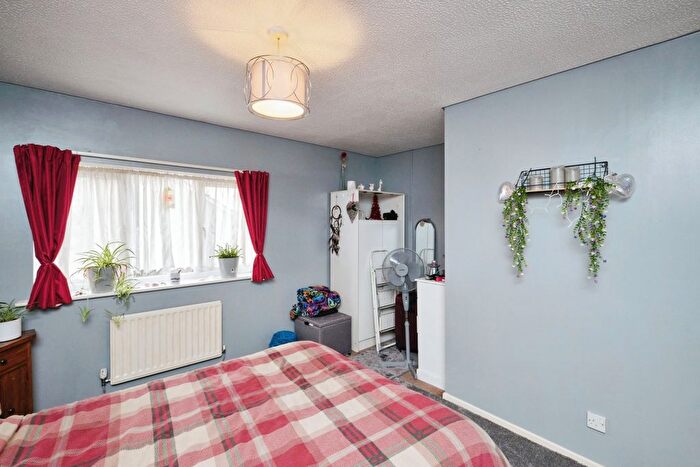 2 Bedroom End Of Terrace House For Sale In Herbert Road, Small Heath, Birmingham, West Midlands, B10