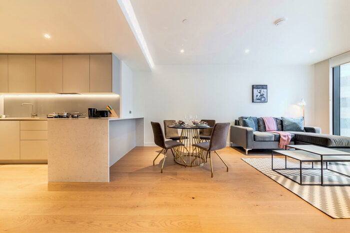 1 Bedroom Apartment To Rent In Hampton Tower, Marsh Wall, London, E14
