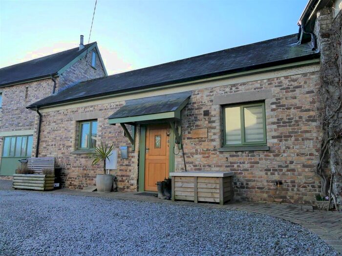 2 Bedroom Cottage For Sale In Hayloft Cottage, Sampsons Farm, Preston, Newton Abbot TQ12