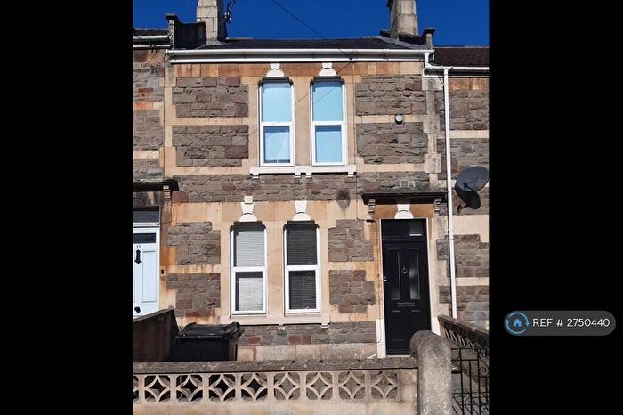 5 Bedroom Terraced House To Rent In Claude Avenue, Bath, BA2