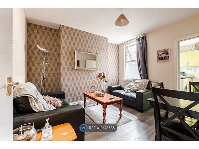 4 Bedroom Terraced House To Rent In Adelaide Road, Kensington, Liverpool, L7