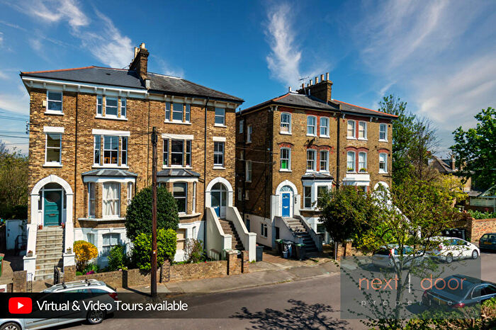 2 Bedroom Apartment To Rent In Cranfield Road, Brockley, SE4