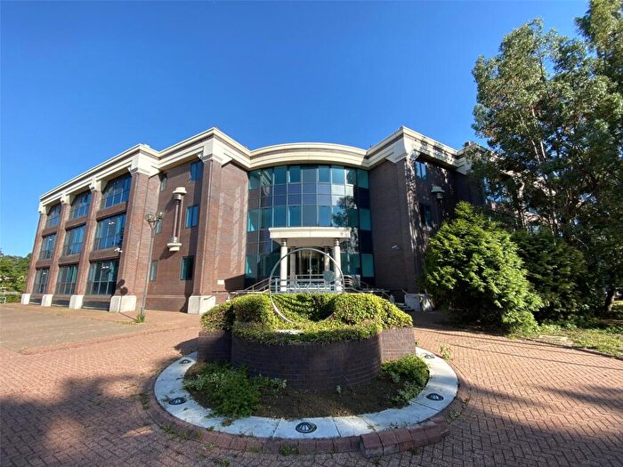 1 Bedroom Apartment To Rent In Opladen Way, Bracknell, Berkshire, RG12