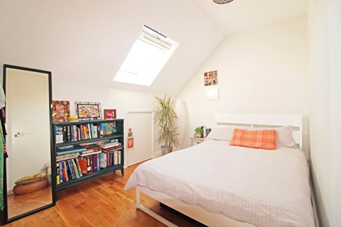 1 Bedroom Flat To Rent In Victoria House, Vale Road, Portslade, East Sussex, BN41