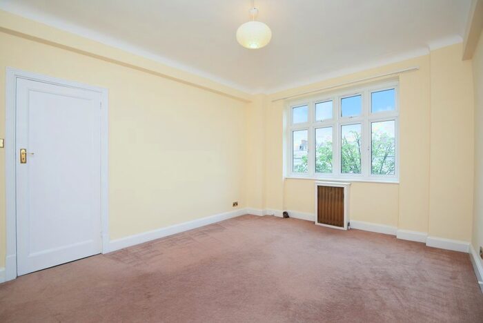 1 Bedroom Flat To Rent In Hall Road, London, NW8