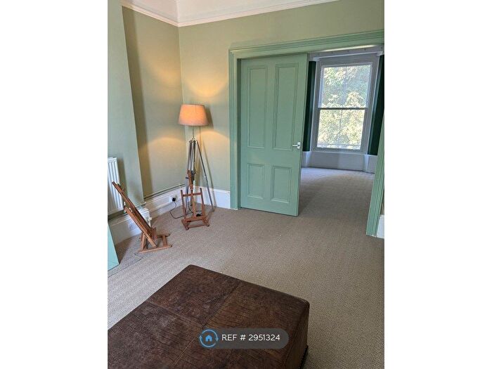 1 Bedroom Flat To Rent In Stanlake Villas, London, W12