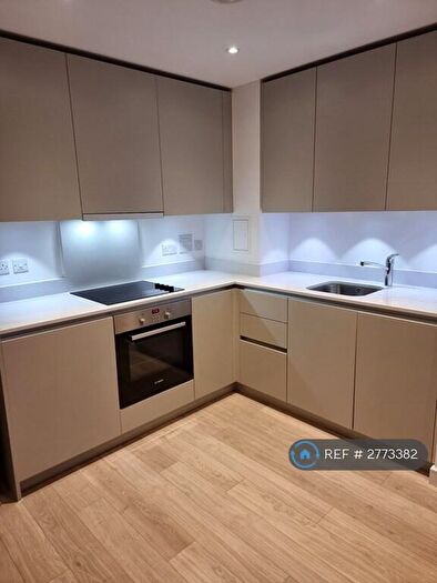 Studio To Rent In Pinnacle Apartments, Croydon, CR0