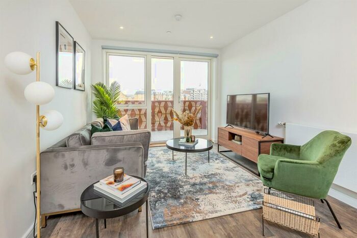 1 Bedroom Apartment To Rent In Bed, Th Floor Coot At The Halcyon In Fresh Wharf, IG11